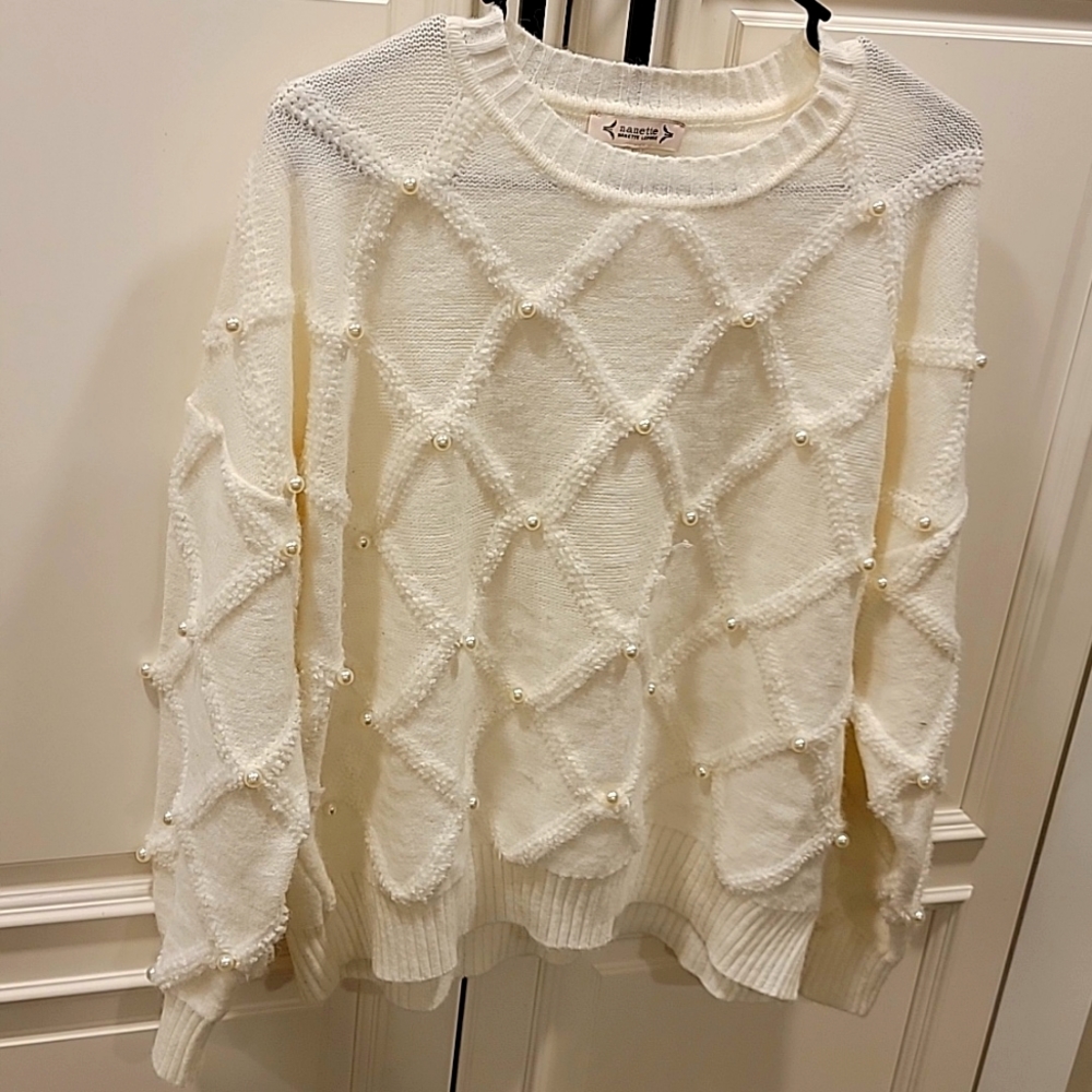 White sweater with pearls, size L